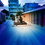Royal Hotel 3*