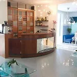 Royal Hotel 3*